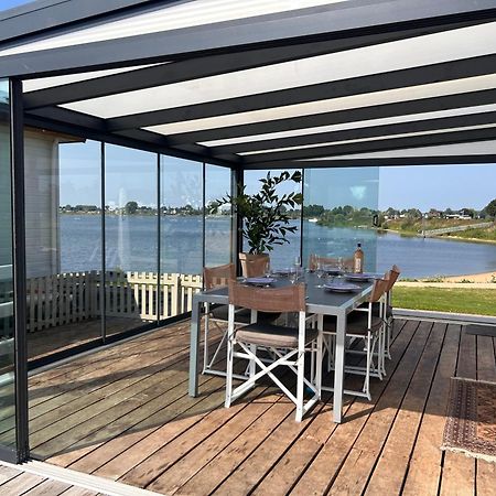 Luxe Chalet Direct Aan Het Water Met Strand Lith Exterior photo